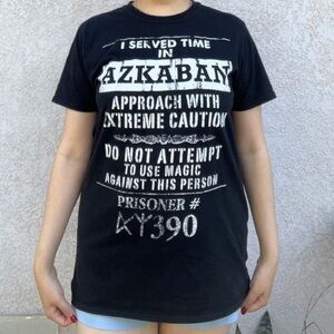 Harry Potter Prisoner of Azkaban black t-shirt.